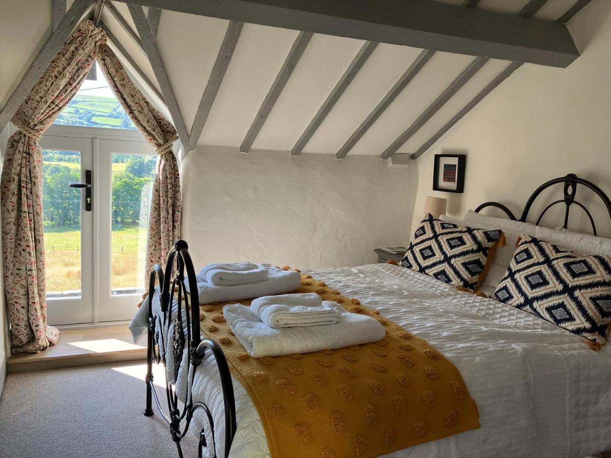 مبيت وإفطار كورين Hares Hideaway At Coed Moelfa المظهر الخارجي الصورة